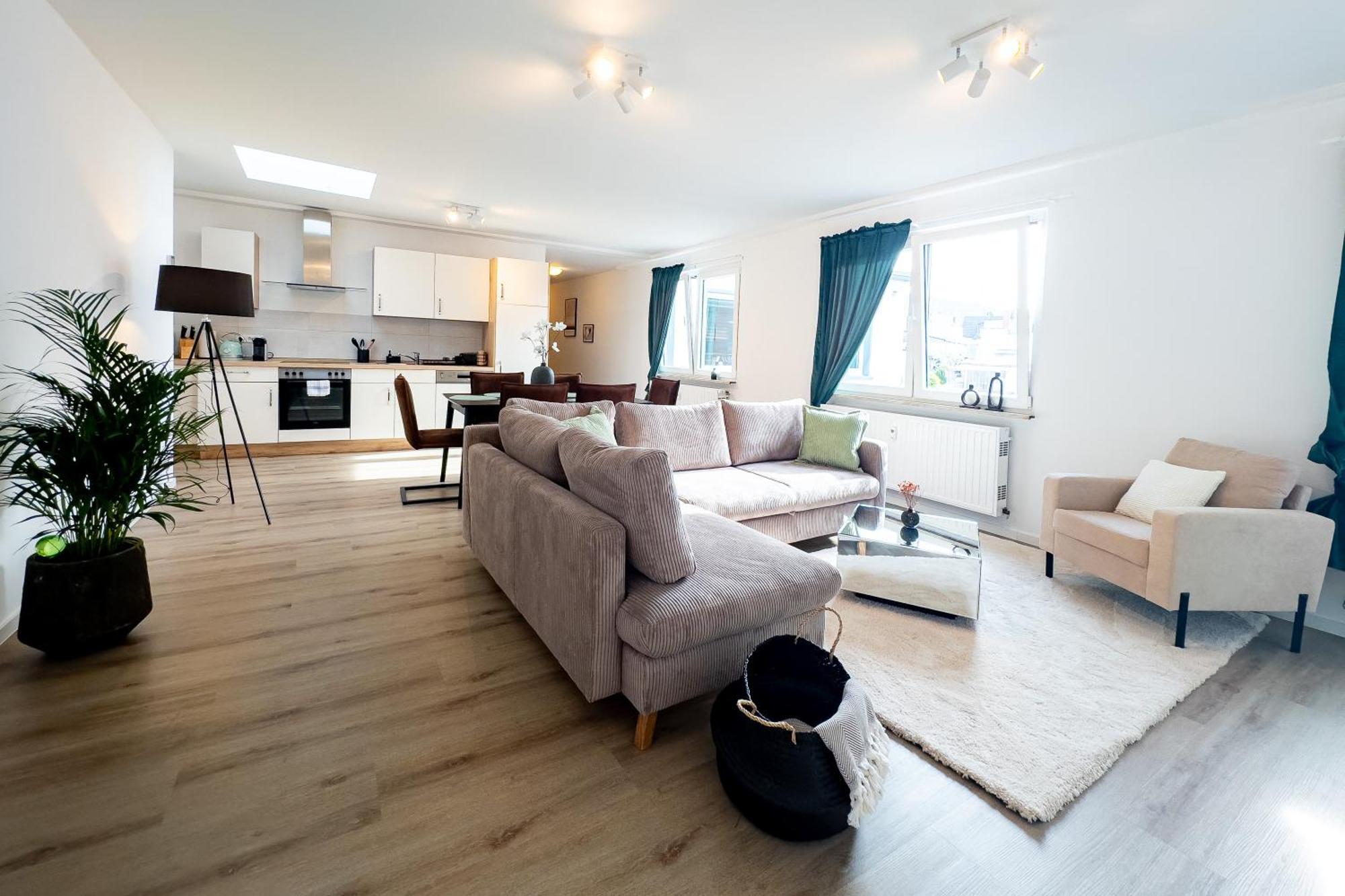 Ferienwohnung Fuer 6: Zentrum, Wifi, Tv, Kueche, Neu Bad Neuenahr-Ahrweiler Exterior foto